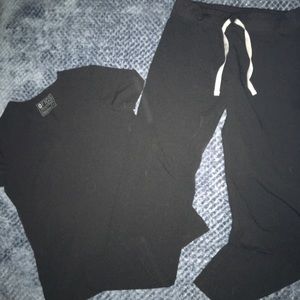 Figs black scrub set